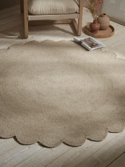 Cox & Cox Rugs|Rugs<Agna Round Scalloped Rug - Natural