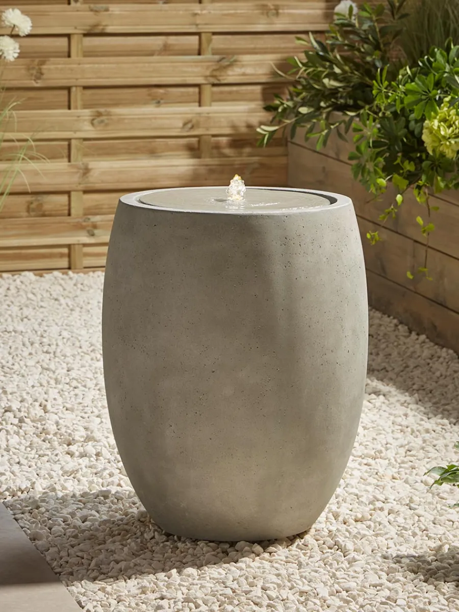 Cox & Cox Water Features<Almeria Fountain