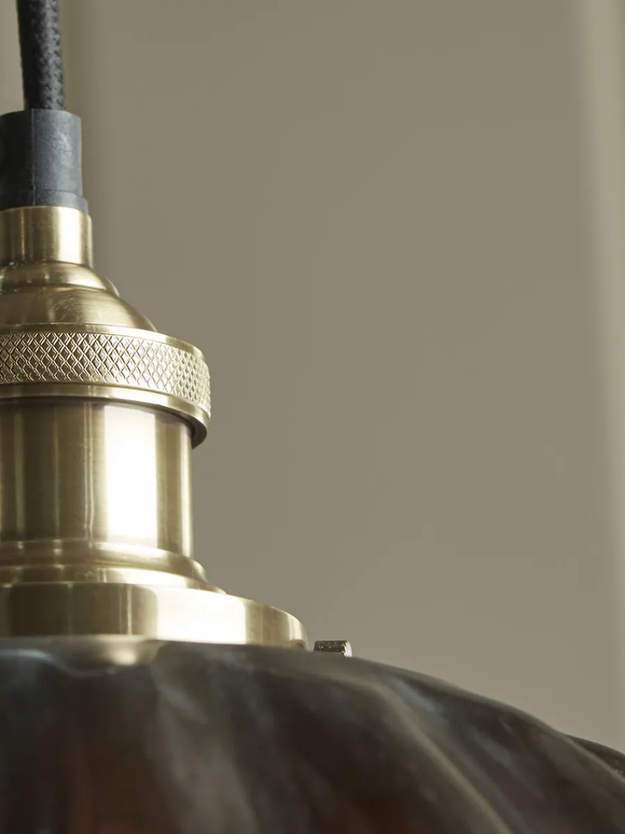 Cox & Cox Pendants<Amber Scalloped Pendant