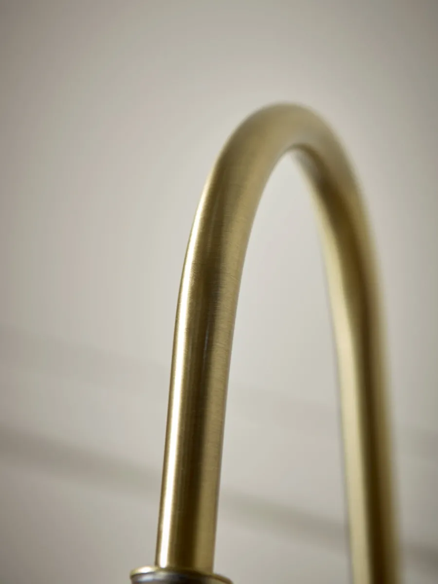 Cox & Cox Table Lamps<Bell Table Lamp - Brass