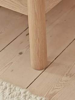 Cox & Cox Beds, Headboards & Mattresses<Bergen Oak Kingsize Bed - Natural