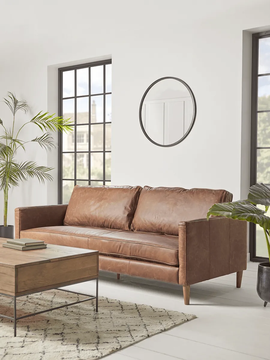 Cox & Cox Sofas<Calcott Leather Sofa