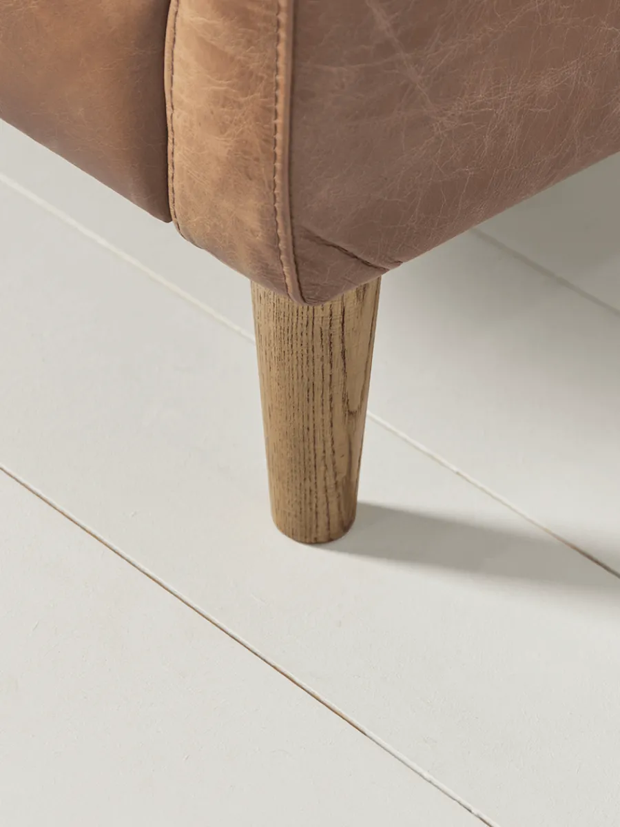 Cox & Cox Sofas<Calcott Leather Sofa