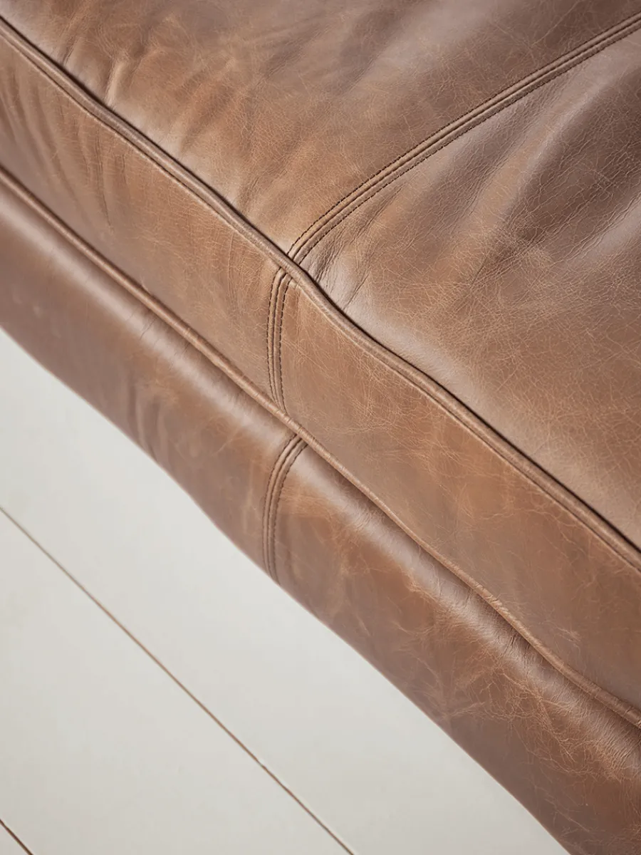 Cox & Cox Sofas<Calcott Leather Sofa