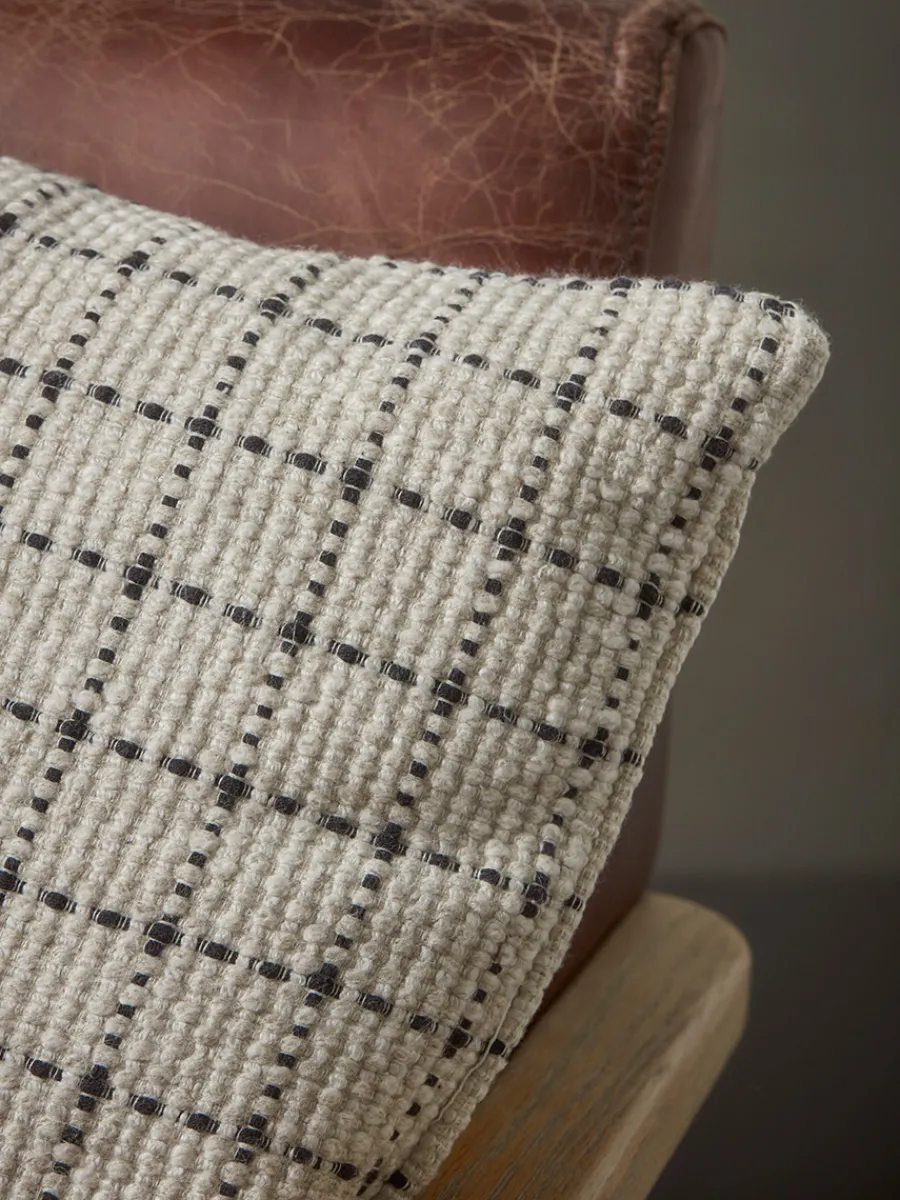 Cox & Cox Cushions|Cushions<Chouette Cushion