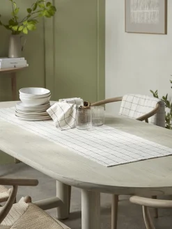 Cox & Cox Kitchen Accessories & Tableware<Cotton Table Runner - Checked