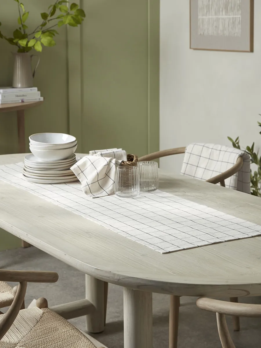 Cox & Cox Kitchen Accessories & Tableware<Cotton Table Runner - Checked