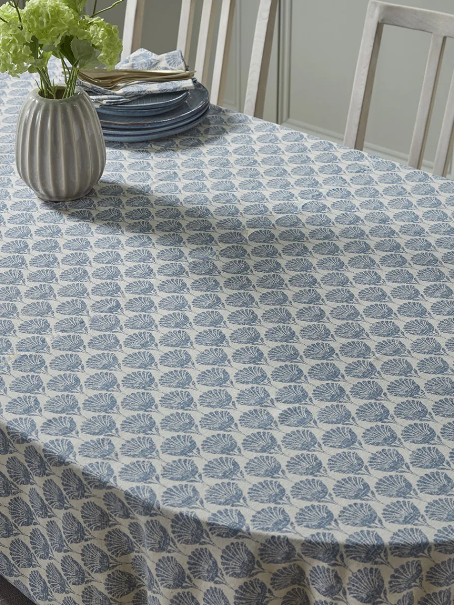 Cox & Cox Kitchen Accessories & Tableware<Cotton Tablecloth - Swedish Blue Print