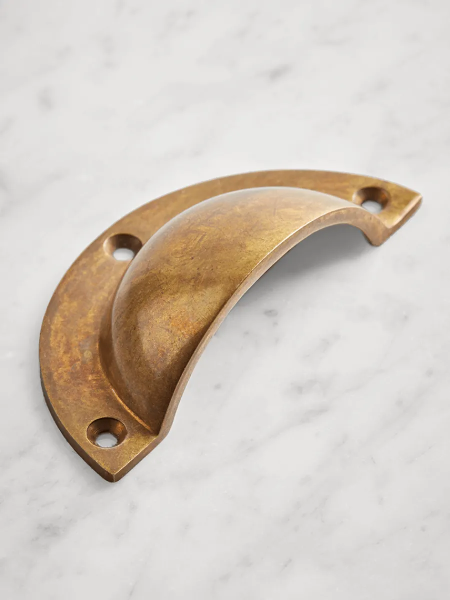 Cox & Cox Hardware<Cup Handle - Antique Brass