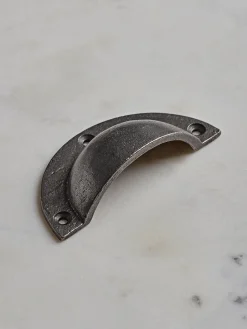 Cox & Cox Hardware<Cup Handle - Antique Cast Iron