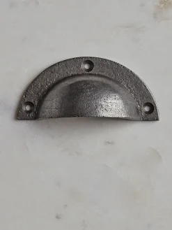 Cox & Cox Hardware<Cup Handle - Antique Cast Iron