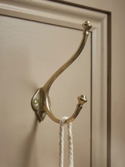 Cox & Cox Hardware|Hooks & Hook Racks<Decorative Double Coat Hook - Solid Brass