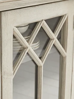 Cox & Cox Sideboards<Diamond Panel Sideboard