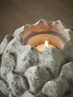 Cox & Cox Candle Holders<Distressed Artichoke Tealight Holder