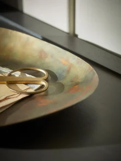 Cox & Cox Bowls, Dishes & Trinket Boxes<Distressed Brass Effect Tray - Large