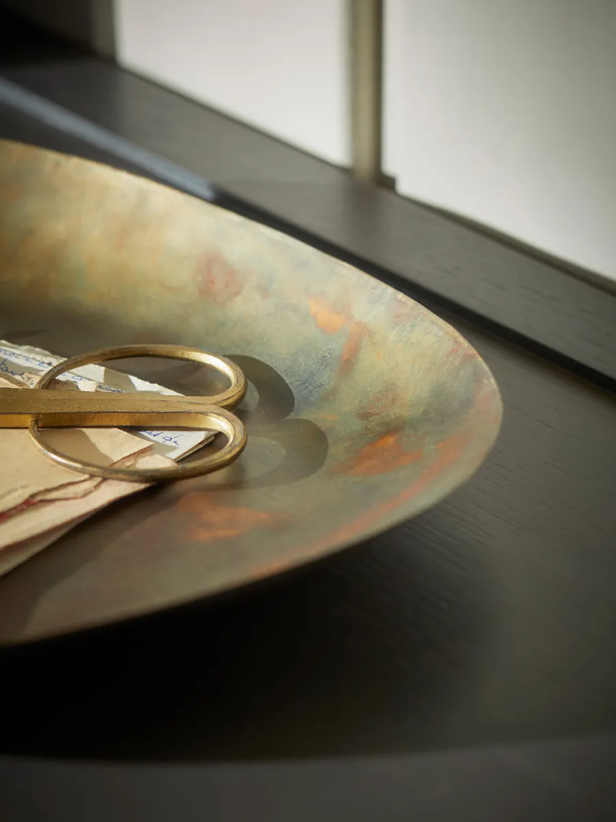 Cox & Cox Bowls, Dishes & Trinket Boxes<Distressed Brass Effect Tray - Large