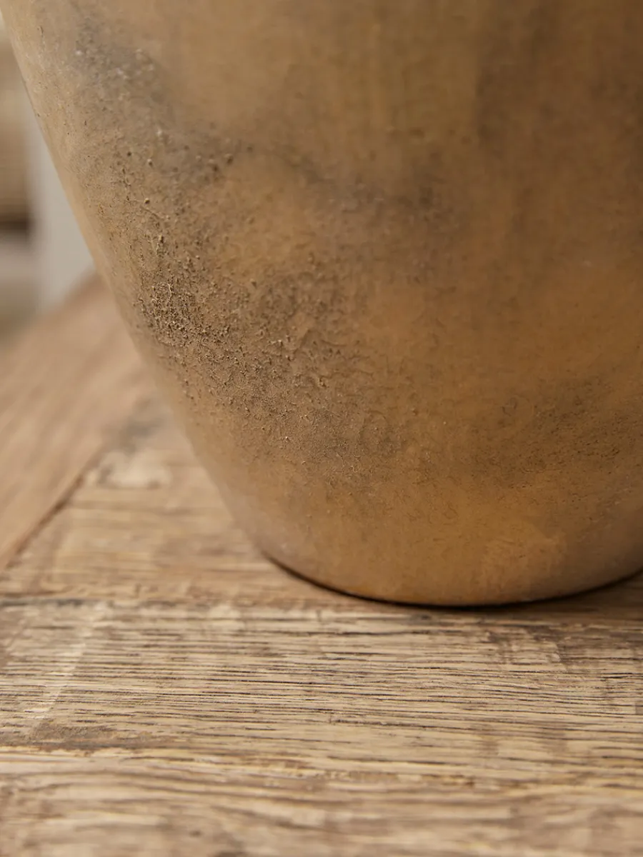 Cox & Cox Vases<Distressed Cement Vase