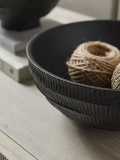 Cox & Cox Bowls, Dishes & Trinket Boxes<Etched Mango Wood Bowl - Small