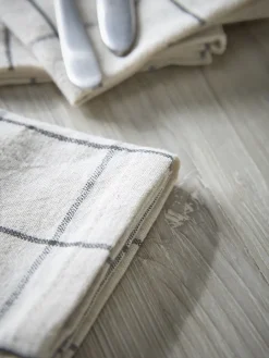 Cox & Cox Kitchen Accessories & Tableware<Four Cotton Napkins - Checked