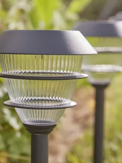 Cox & Cox Decorative Outdoor Lights|Decorative Outdoor Lights<Four Solar Tiered Stake Lights