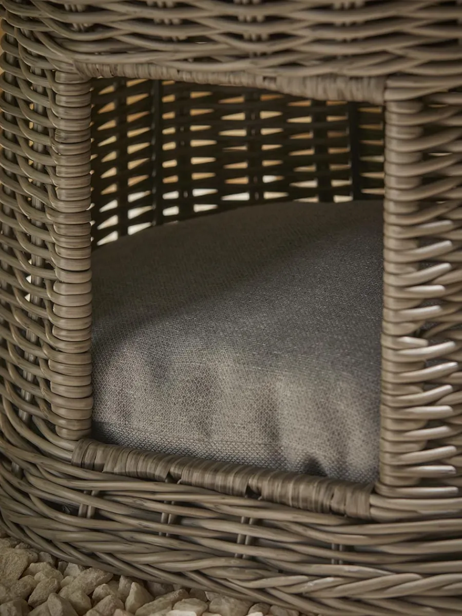 Cox & Cox Pet Beds|Pet Beds<Indoor Outdoor Sybil Petbed