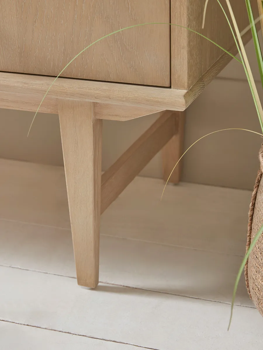 Cox & Cox Media Units<Katara Media Unit