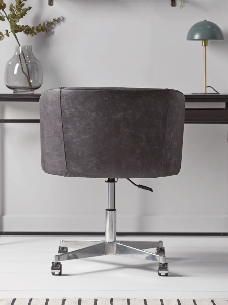 Cox & Cox Office Chairs<Leather Wheeled Tub Chair - Vintage Black