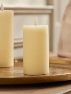 Cox & Cox Candle Holders<LED Faux Candle