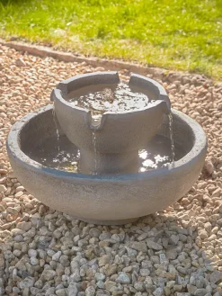 Cox & Cox Water Features<Light Up Solar Water Feature