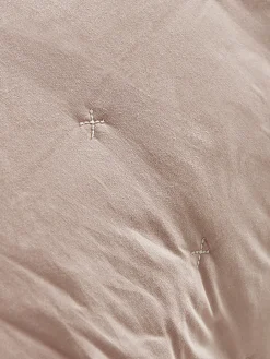 Cox & Cox Bedding|Bedding<Lightweight Cross Stitch Bedspread - Blush