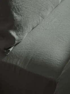 Cox & Cox Bedding|Bedding<Luxury Linen King Fitted Sheet - Dove Grey