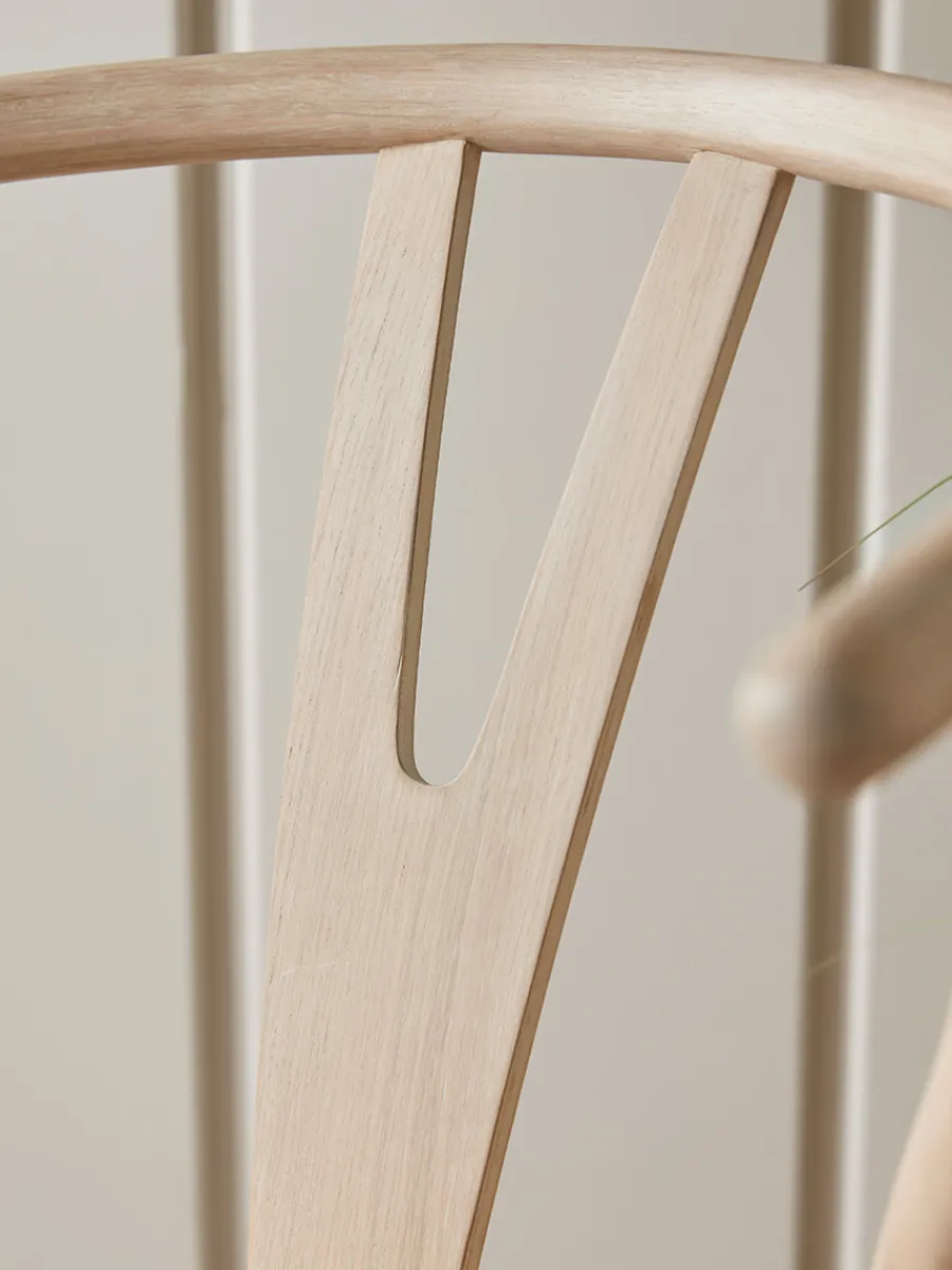 Cox & Cox Dining Chairs<Oak Bow Back Dining Chair