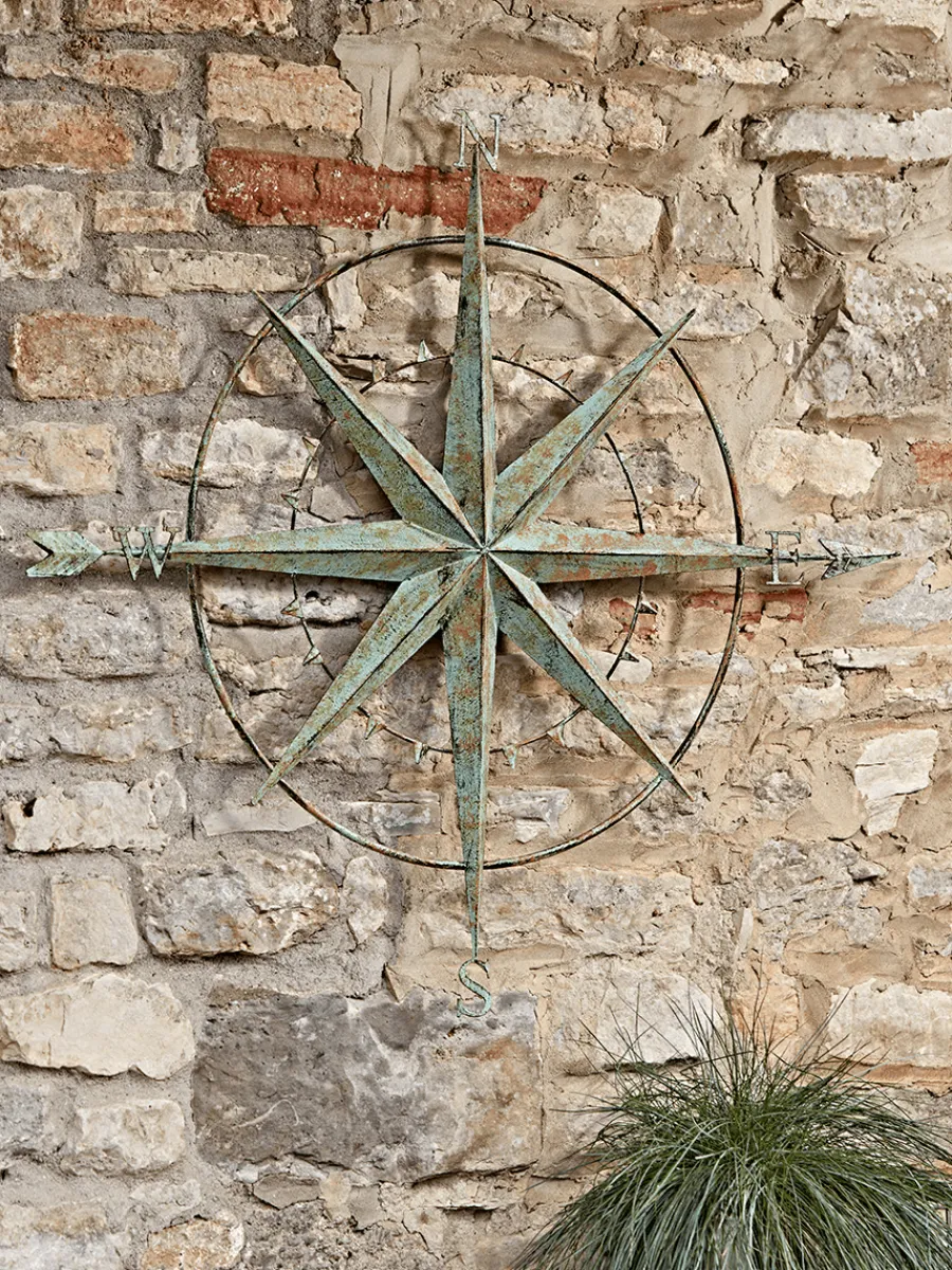 Cox & Cox Decorative Outdoors<Outdoor Distressed Compass