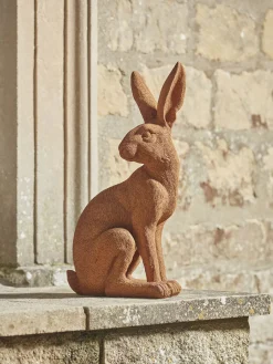 Cox & Cox Decorative Outdoors<Rusty Hare