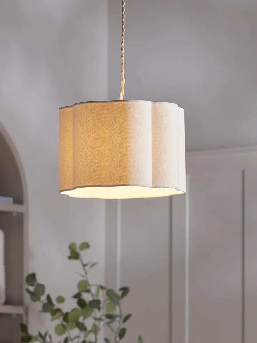 Cox & Cox Shades<Scalloped Edge Shade