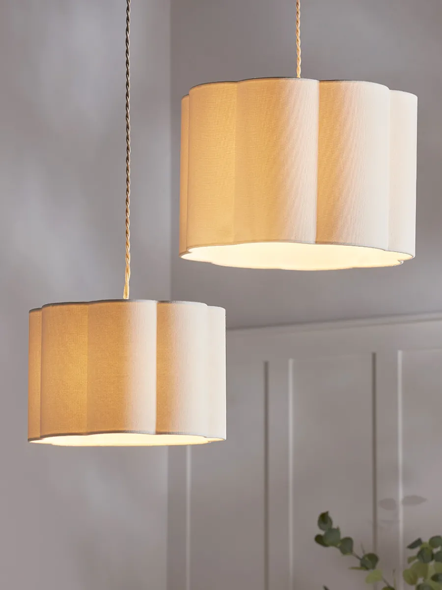 Cox & Cox Shades<Scalloped Edge Shade