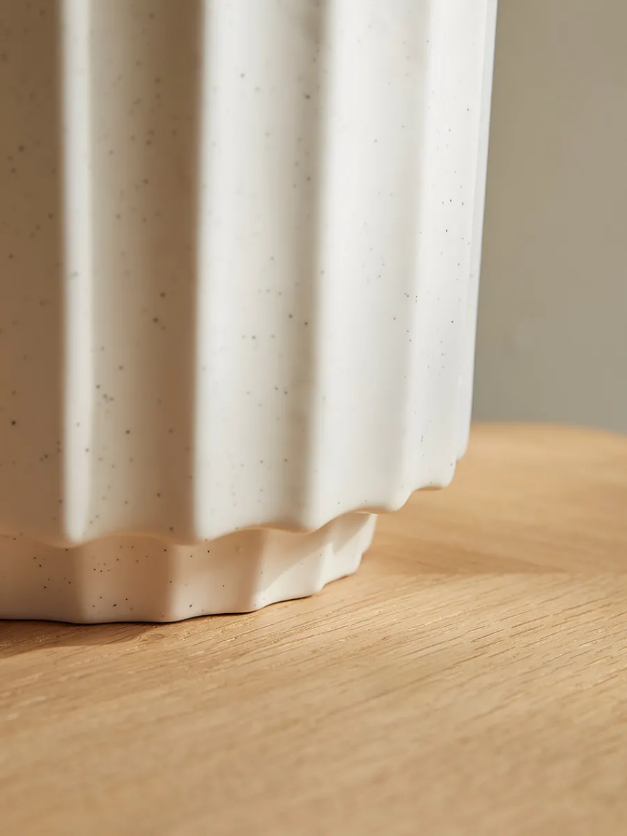 Cox & Cox Indoor Planting<Speckled Fluted Planter