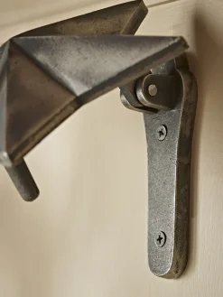 Cox & Cox Door Furniture|Decorative Outdoors<Star Door Knocker - Cast Iron