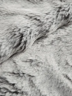 Cox & Cox Throws<Supersoft Faux Fur Throw - Husky