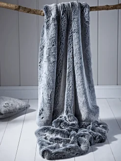 Cox & Cox Throws<Supersoft Faux Fur Throw - Husky