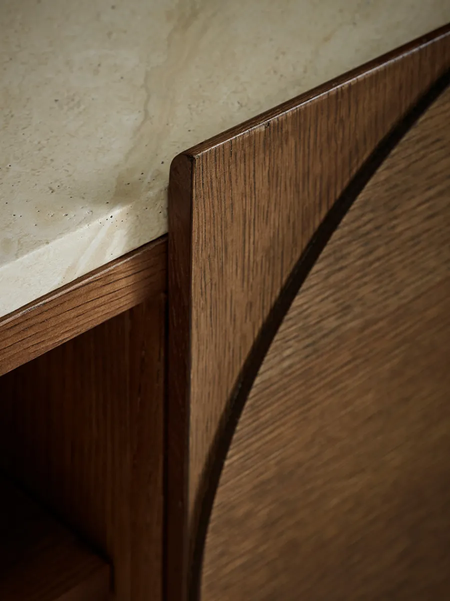 Cox & Cox Media Units<Tena Media Unit