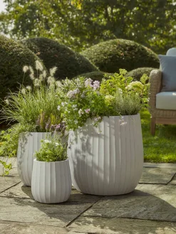 Cox & Cox Plant Pots & Troughs<Three Dove Grey Fluted Planters - Large