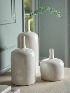 Cox & Cox Vases<Three Glazed Vases - White