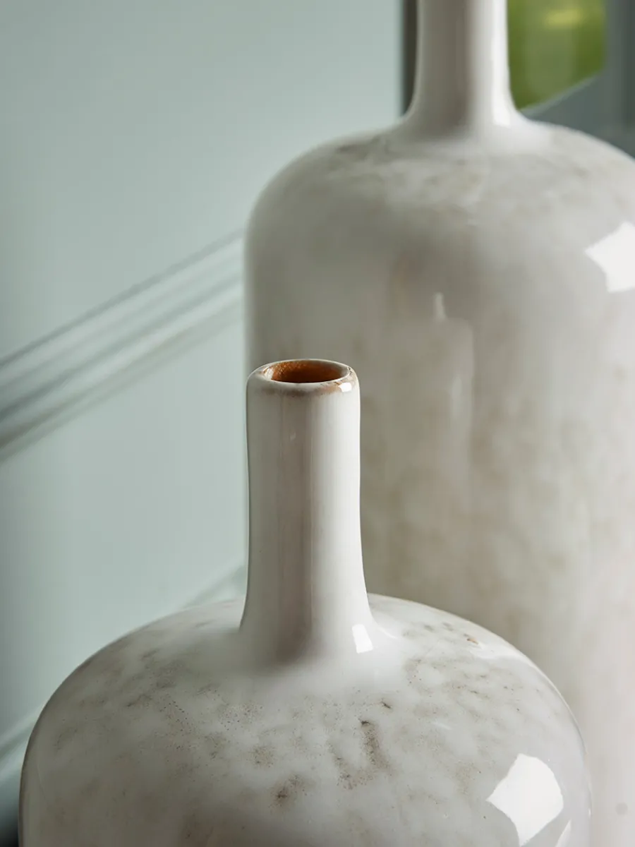 Cox & Cox Vases<Three Glazed Vases - White