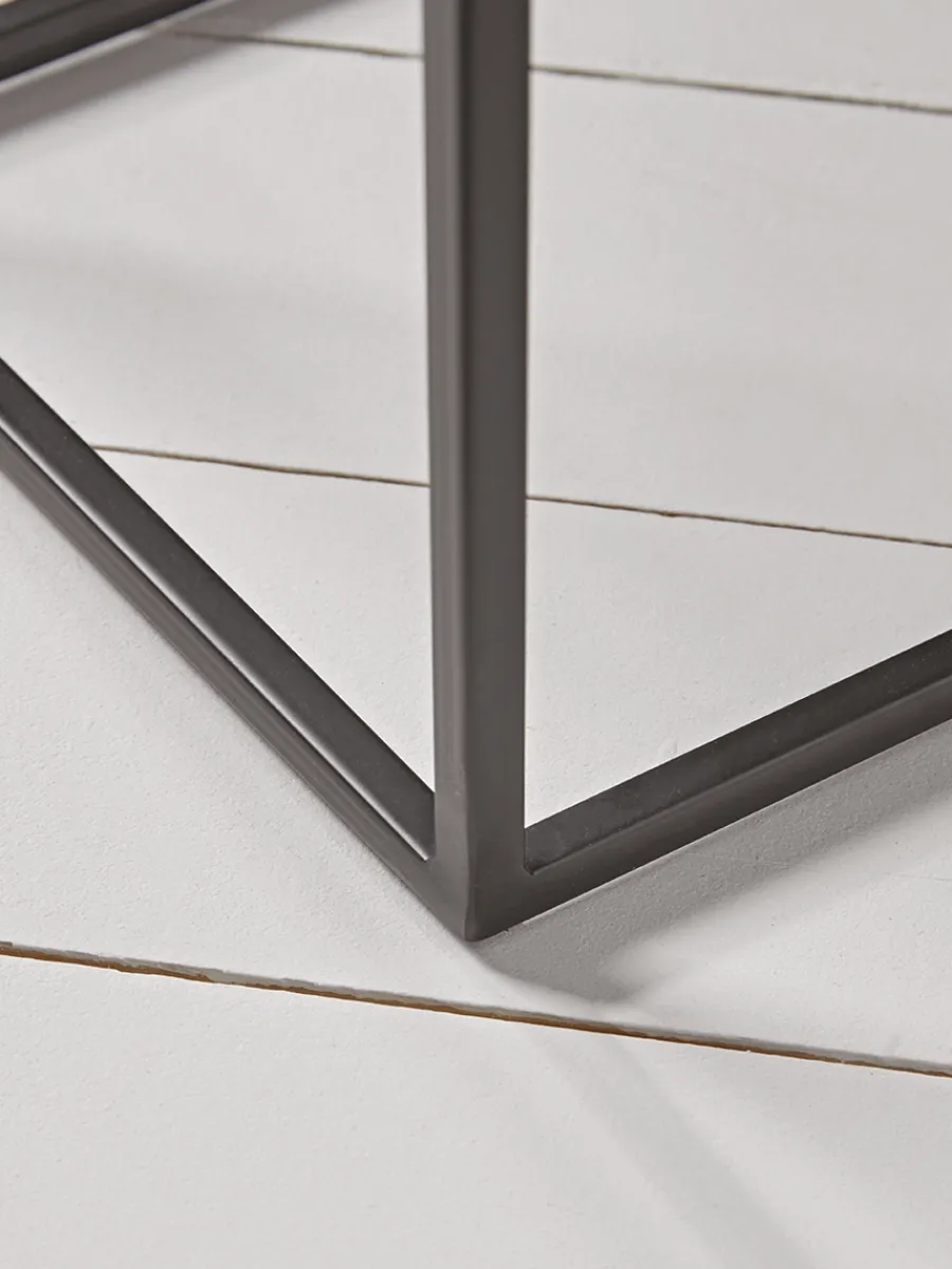 Cox & Cox Nesting Tables<Three Gold Textured Nesting Tables - Square