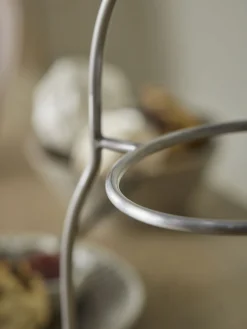 Cox & Cox Kitchen Accessories & Tableware<Three Tiered Cake Stand - Nickel