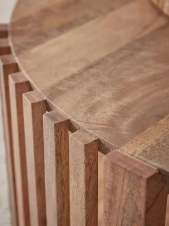 Cox & Cox Media Units<Trista Media Unit