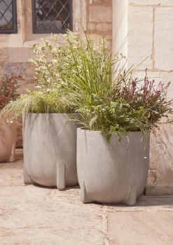 Cox & Cox Plant Pots & Troughs<Two Handmade Footed Planters - Grey