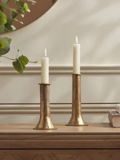 Cox & Cox Candle Holders<Two LED Faux Dinner Candles