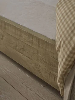 Cox & Cox Beds, Headboards & Mattresses<Valletta King Size Bed